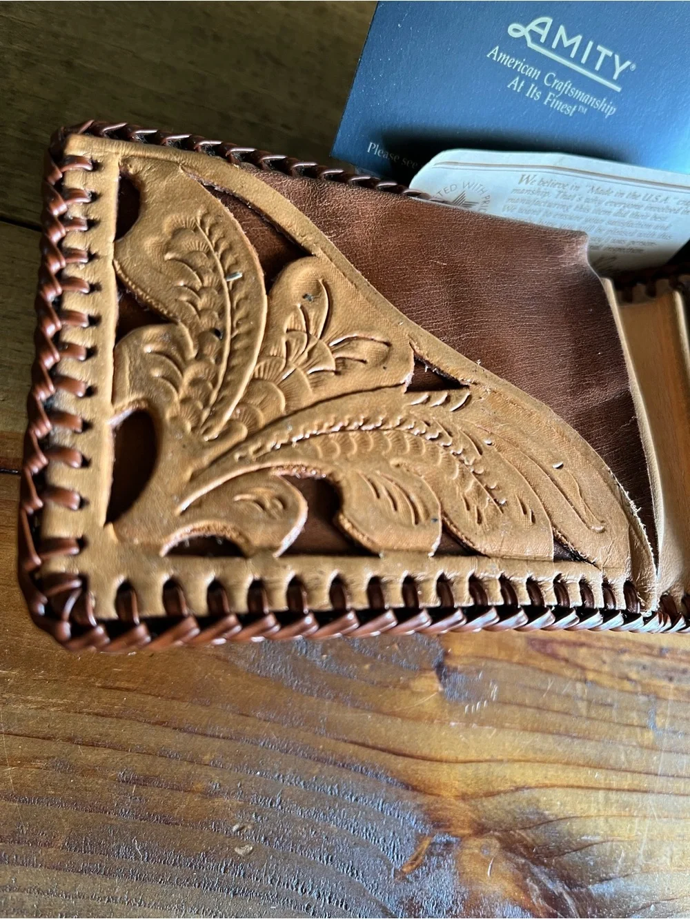 New Vintage Amity Leather Tri-Fold Wallet - Brown